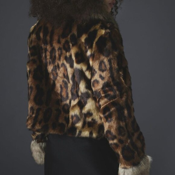 Unreal Fur Hidden Tiger NWT - Picture 10 of 12